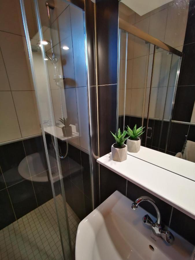 Máté apartman Gyula Exterior foto